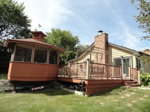 Tiny photo for 6 Lagoon Drive, Hawthorn Woods, IL 60047 (MLS # 12470051)