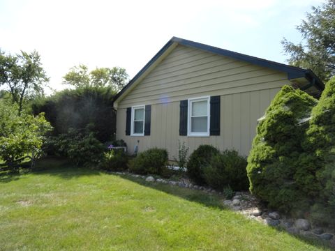 Tiny photo for 6 Lagoon Drive, Hawthorn Woods, IL 60047 (MLS # 12470051)