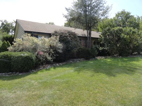 Tiny photo for 6 Lagoon Drive, Hawthorn Woods, IL 60047 (MLS # 12470051)