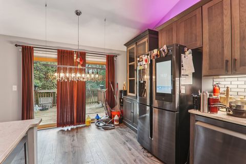 Tiny photo for 603 RIVER BLUFF Drive #603, Carpentersville, IL 60110 (MLS # 12498712)