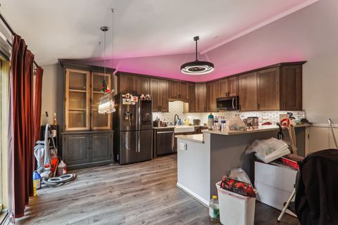 Tiny photo for 603 RIVER BLUFF Drive #603, Carpentersville, IL 60110 (MLS # 12498712)