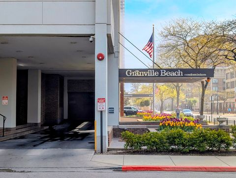 6171 N Sheridan Road 402 Chicago IL 60660