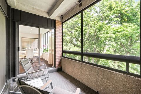 Tiny photo for 1409 Burr Oak Road #315A, Hinsdale, IL 60521 (MLS # 12428440)