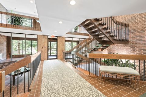 Tiny photo for 1409 Burr Oak Road #315A, Hinsdale, IL 60521 (MLS # 12428440)