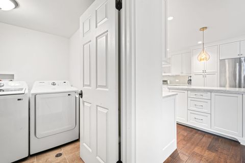 Tiny photo for 1409 Burr Oak Road #315A, Hinsdale, IL 60521 (MLS # 12428440)