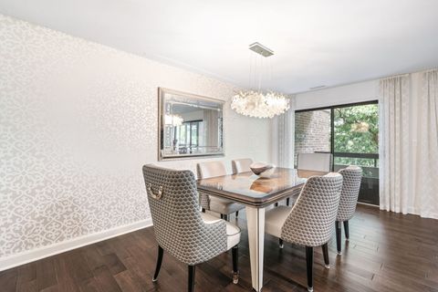 Tiny photo for 1409 Burr Oak Road #315A, Hinsdale, IL 60521 (MLS # 12428440)