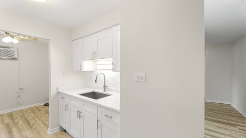 Tiny photo for 9724 S Karlov Avenue #207, Oak Lawn, IL 60453 (MLS # 12736350)