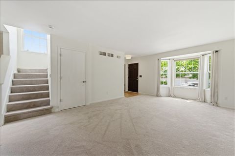 Tiny photo for 1236 Alexandria Court, Geneva, IL 60134 (MLS # 12631869)