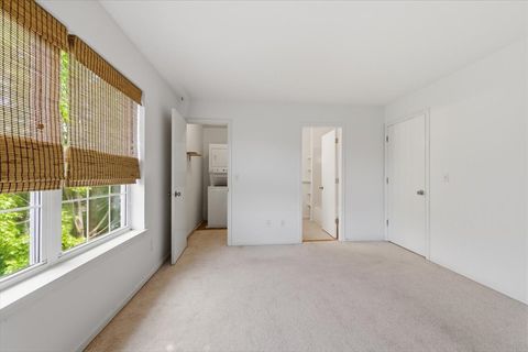 Tiny photo for 1236 Alexandria Court, Geneva, IL 60134 (MLS # 12631869)