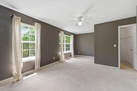 Tiny photo for 1236 Alexandria Court, Geneva, IL 60134 (MLS # 12631869)
