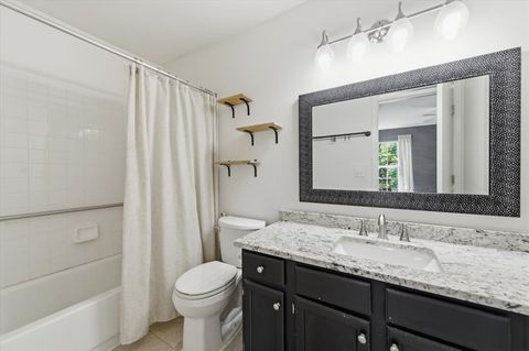 Tiny photo for 1236 Alexandria Court, Geneva, IL 60134 (MLS # 12631869)