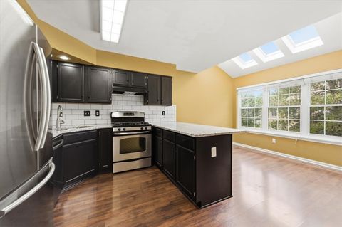 Tiny photo for 1236 Alexandria Court, Geneva, IL 60134 (MLS # 12631869)