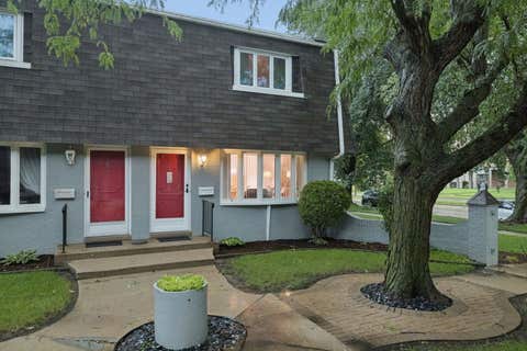 Tiny photo for 603 N Raynor Avenue, Joliet, IL 60435 (MLS # 12723563)