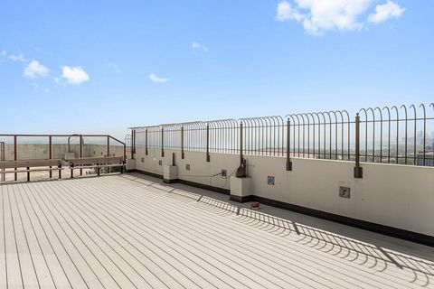Tiny photo for 5455 N Sheridan Road #707, Chicago, IL 60640 (MLS # 12636106)