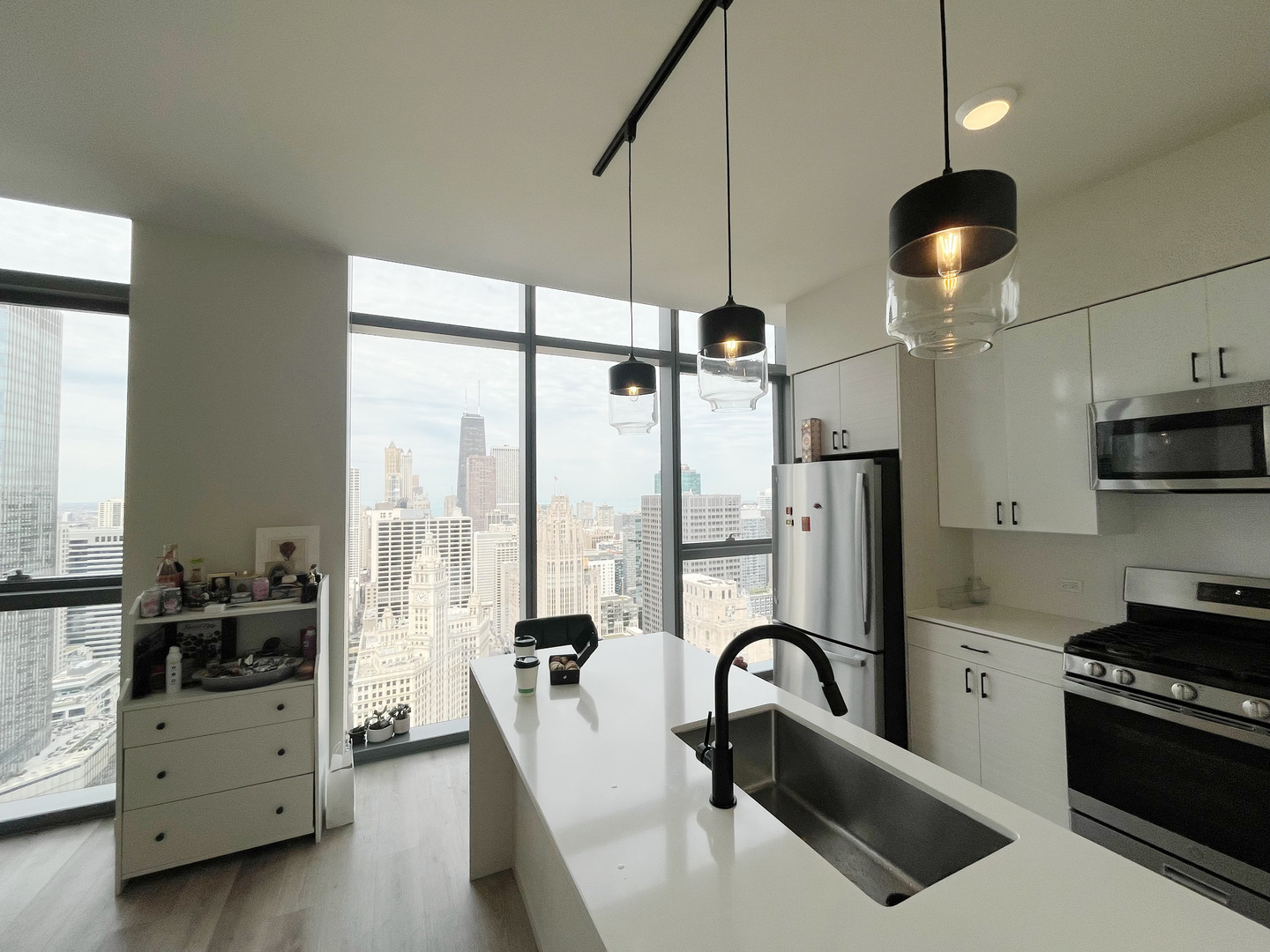 88 E Wacker Place 4503