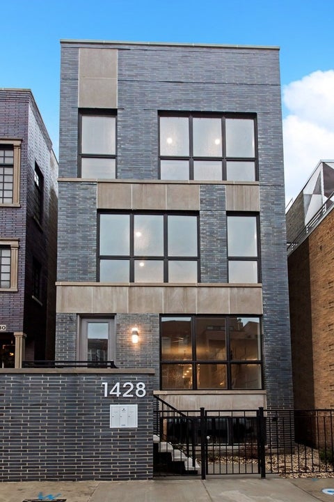 Photo of 1428 W Grand Avenue #2, Chicago, IL 60642 (MLS # 12674414)