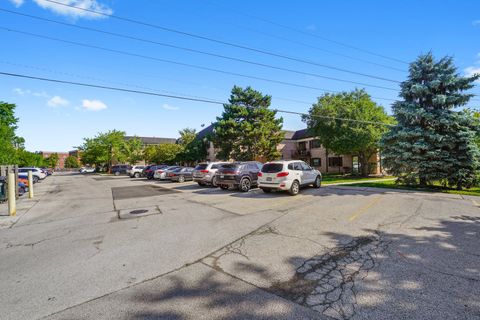 Tiny photo for 3355 Kirchoff Road #6A, Rolling Meadows, IL 60008 (MLS # 12456913)