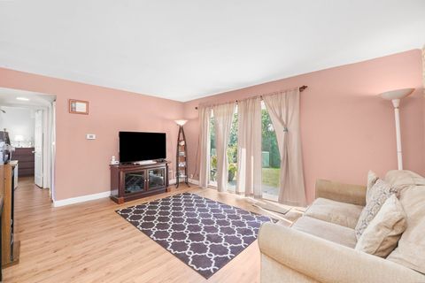 Tiny photo for 3355 Kirchoff Road #6A, Rolling Meadows, IL 60008 (MLS # 12456913)
