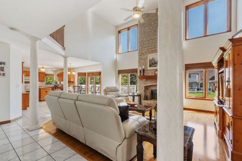 Tiny photo for 2636 Salix Circle Cir, Naperville, IL 60564 (MLS # 12474036)