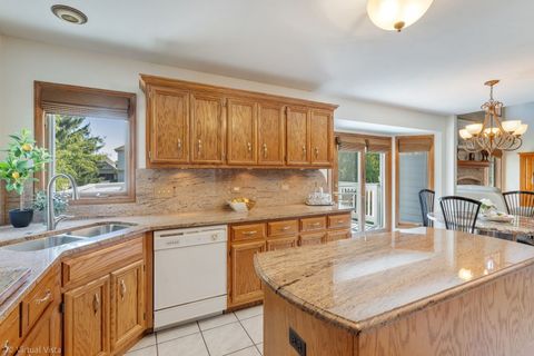 Tiny photo for 2636 Salix Circle Cir, Naperville, IL 60564 (MLS # 12474036)