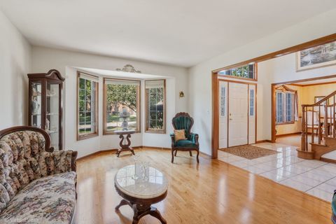 Tiny photo for 2636 Salix Circle Cir, Naperville, IL 60564 (MLS # 12474036)