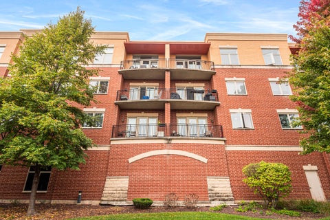 Tiny photo for 1200 N Foxdale Drive #110, Addison, IL 60101 (MLS # 12785528)