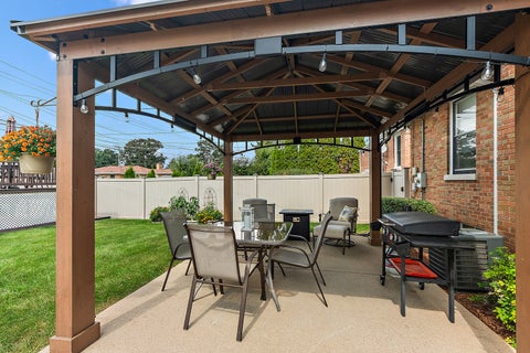 Tiny photo for 1916 Manchester Avenue, Westchester, IL 60154 (MLS # 12721751)