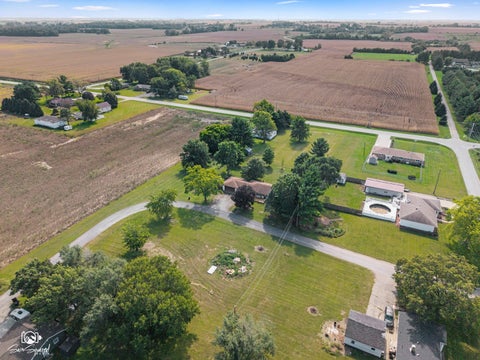Tiny photo for 5808 E 3420s Road, St. Anne, IL 60964 (MLS # 12772459)