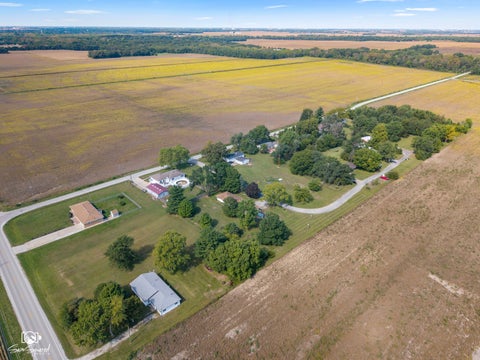 Tiny photo for 5808 E 3420s Road, St. Anne, IL 60964 (MLS # 12772459)