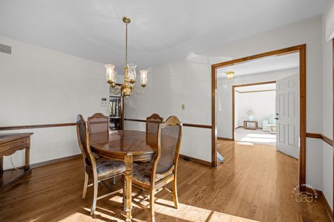 Tiny photo for 2408 Barkdoll Road, Naperville, IL 60565 (MLS # 12586844)