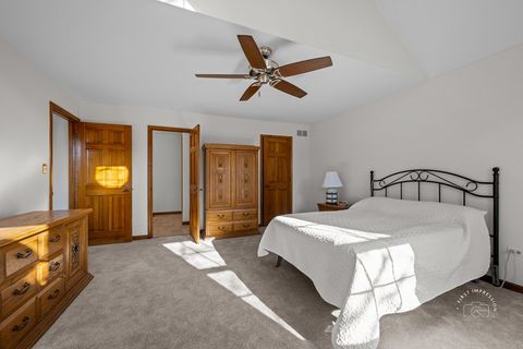 Tiny photo for 2408 Barkdoll Road, Naperville, IL 60565 (MLS # 12586844)