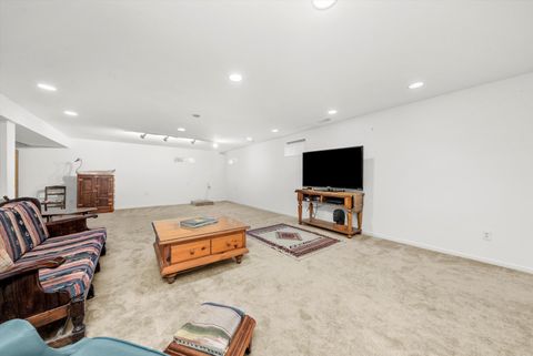 Tiny photo for 6522 Sycamore Court, McHenry, IL 60050 (MLS # 12530566)