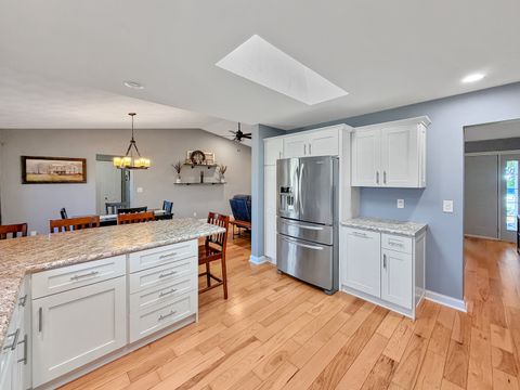 Tiny photo for 433 Bostian Court, Orangeville, IL 61060 (MLS # 12486868)