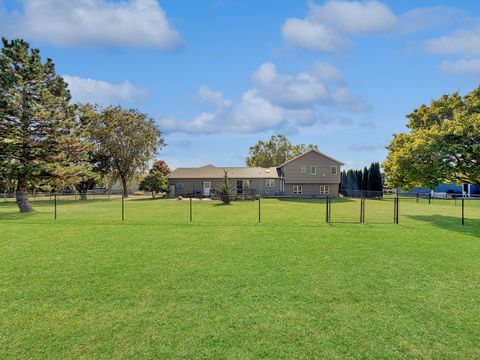 Tiny photo for 433 Bostian Court, Orangeville, IL 61060 (MLS # 12486868)