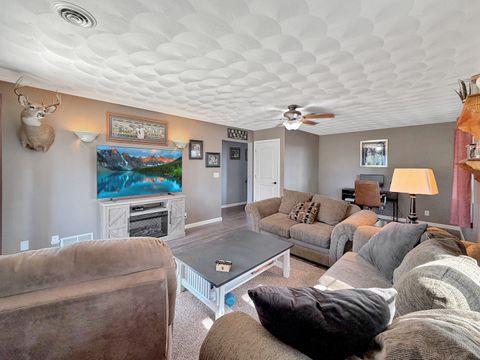 Tiny photo for 433 Bostian Court, Orangeville, IL 61060 (MLS # 12486868)