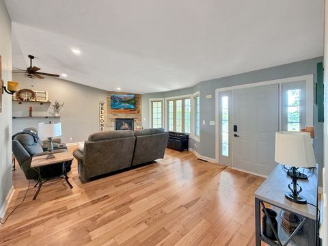 Tiny photo for 433 Bostian Court, Orangeville, IL 61060 (MLS # 12486868)