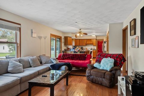 Tiny photo for 3609 W Iles Avenue, Springfield, IL 62711 (MLS # 12558747)