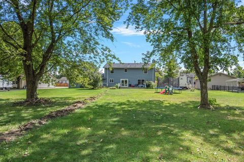 Tiny photo for 3609 W Iles Avenue, Springfield, IL 62711 (MLS # 12558747)