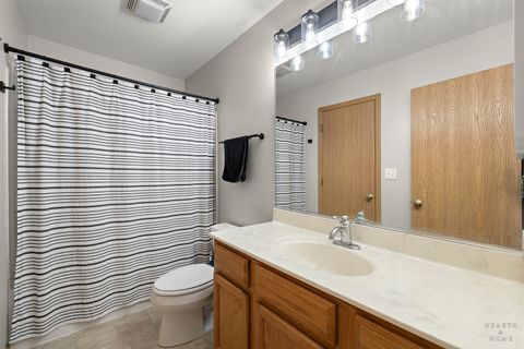 Tiny photo for 1643 Sandcastle Lane, Pingree Grove, IL 60140 (MLS # 12615962)