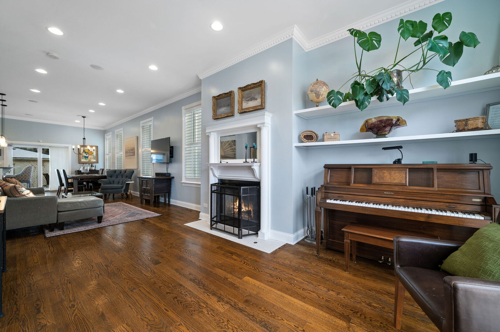 1213 N Paulina Street