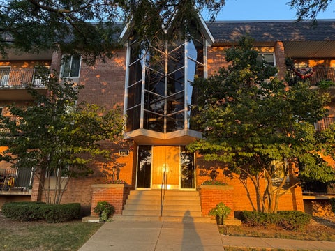 Photo of 1060 N Mill Street #211, Naperville, IL 60563 (MLS # 12764052)