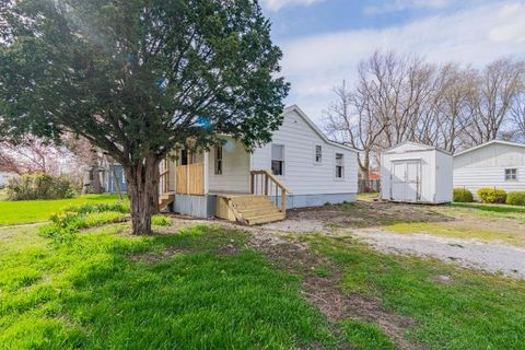 Tiny photo for 721 E Cemetery Avenue, Chenoa, IL 61726 (MLS # 12339543)