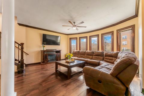 Tiny photo for 5454 W Eddy Street, Chicago, IL 60641 (MLS # 12596614)