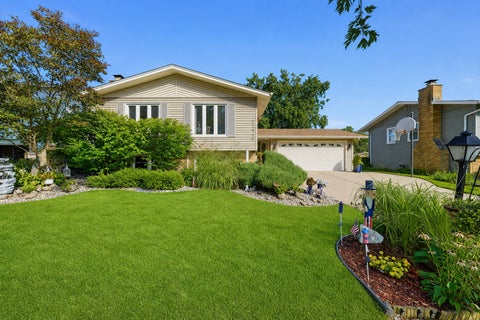 Photo of 15440 Alameda Avenue, Oak Forest, IL 60452 (MLS # 12729051)