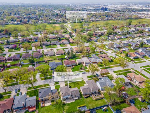Tiny photo for 538 Westmere Road, Des Plaines, IL 60016 (MLS # 12559643)