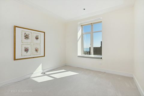 Tiny photo for 118 E ERIE Street #31F, Chicago, IL 60611 (MLS # 12507880)