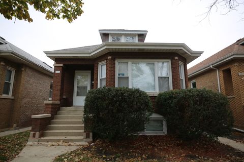 3031 N Marmora Avenue Chicago IL 60634