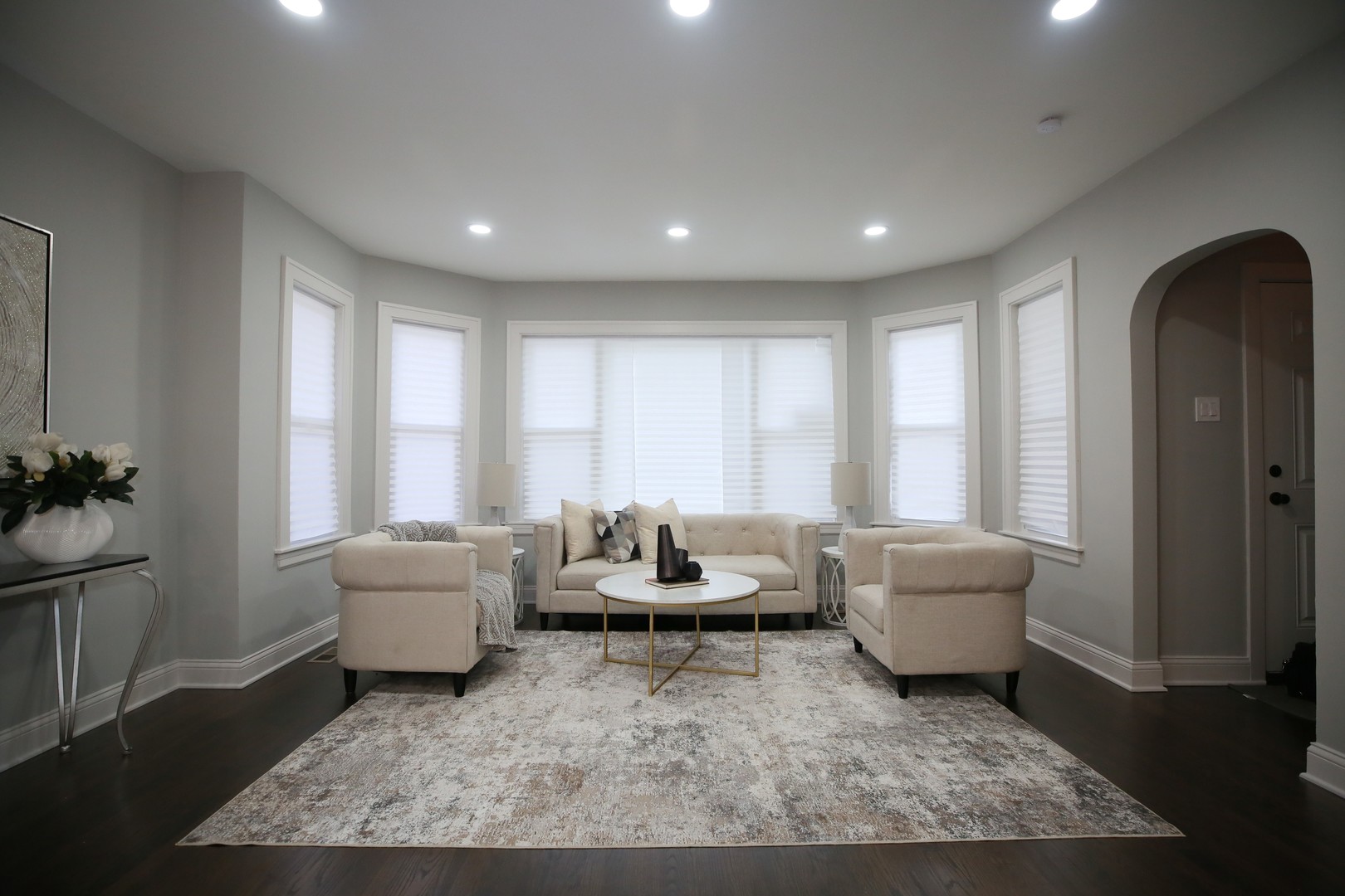 3031 N Marmora Avenue