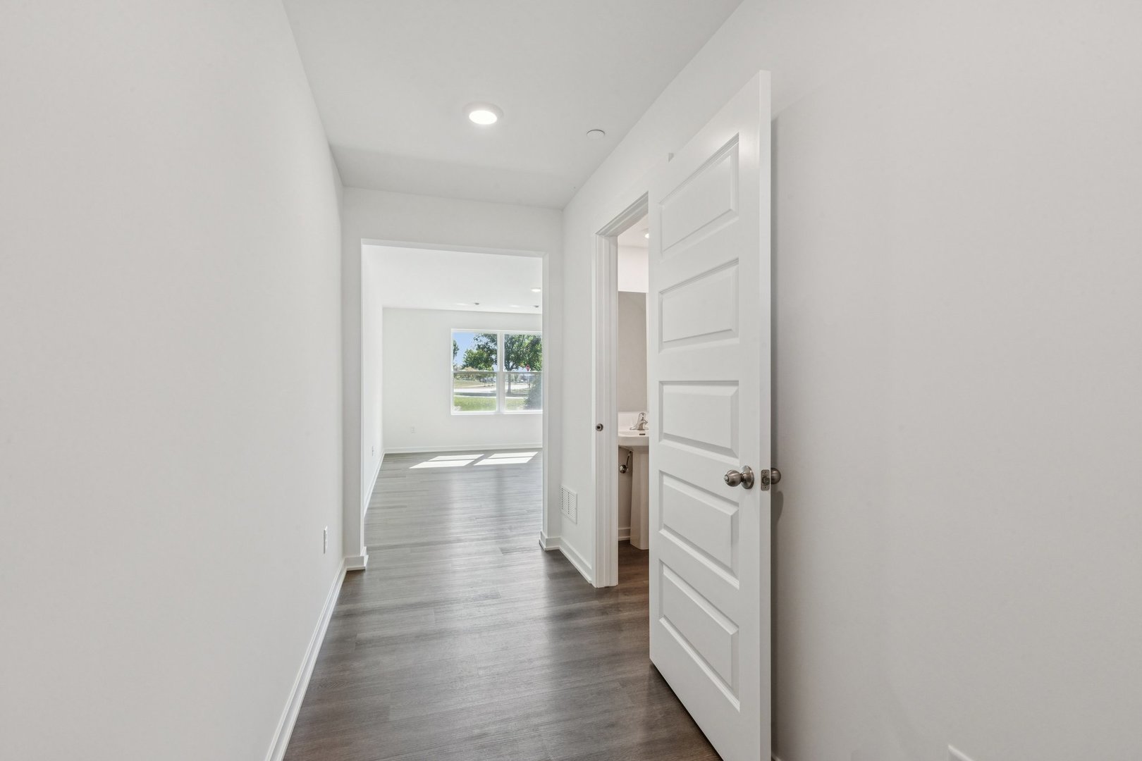 3533 Richardson Circle