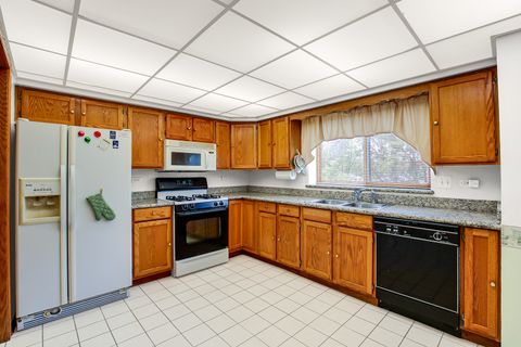Tiny photo for 6601 Martin France Circle #2A, Tinley Park, IL 60477 (MLS # 12517327)